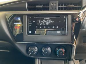 Toyota Corolla Quest 1.8 Plus manual - Image 15