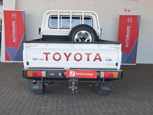 Toyota Land Cruiser 79 4.5D-4D V8 single cab LX - Image 5