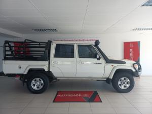 Toyota Land Cruiser 79 4.5D-4D V8 double cab LX - Image 5