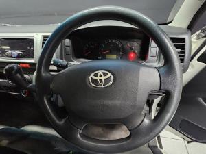 Toyota Hiace 2.5D-4D bus 14-seater GL - Image 8