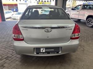 Toyota Etios sedan 1.5 Sprint - Image 8