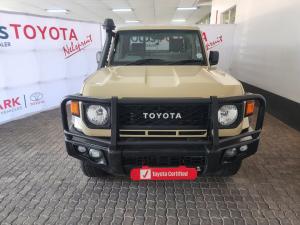 Toyota Land Cruiser 79 4.5D-4D V8 single cab LX - Image 4