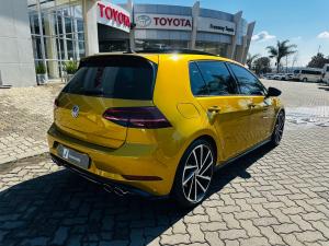 Volkswagen Golf R - Image 1