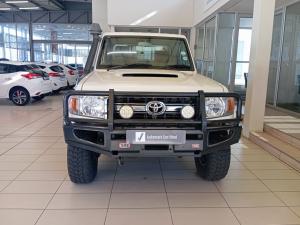 Toyota Land Cruiser 79 4.5D-4D V8 single cab LX - Image 4