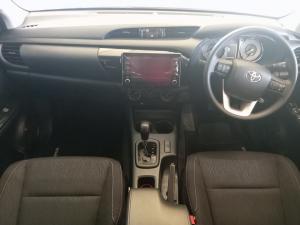 Toyota Hilux 2.4GD-6 double cab Raider auto - Image 6