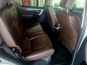 Toyota Fortuner 2.8GD-6 auto - Image 12