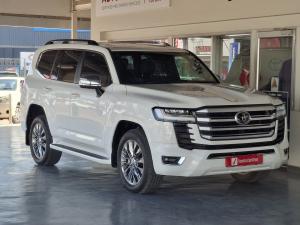 Toyota Land Cruiser 300 3.3D ZX - Image 1