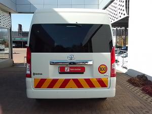 Toyota Quantum 2.8 SLWB bus 14-seater GL auto - Image 6