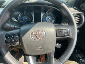 Toyota Hilux 2.8GD-6 Xtra cab Legend auto - Image 8