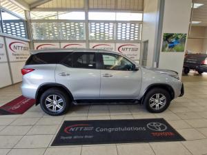 Toyota Fortuner 2.4GD-6 4X4 automatic - Image 3