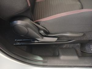 Toyota Starlet Cross 1.5XR automatic - Image 21