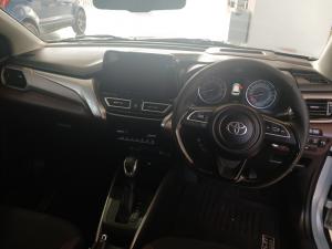 Toyota Starlet Cross 1.5XR automatic - Image 6