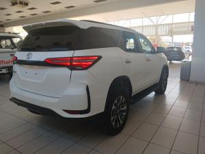 Toyota Fortuner 2.4GD-6 Raised Body automatic - Image 2