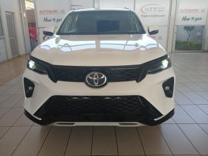 Toyota Fortuner 2.4GD-6 Raised Body automatic - Image 4