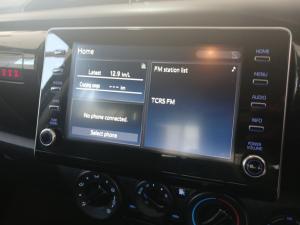 Toyota Hilux 2.4 GD-6 Raider 4X4D/C - Image 14