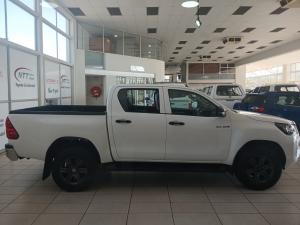 Toyota Hilux 2.4 GD-6 Raider 4X4D/C - Image 3