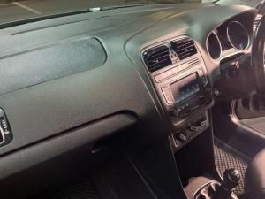 Volkswagen Polo GP 1.2 TSI Comfortline - Image 16