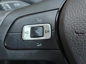Volkswagen Polo Vivo 1.6 Comfortline TIP - Image 16