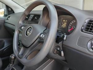 Volkswagen Polo Vivo 1.6 Comfortline TIP - Image 8