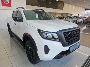 Nissan Navara 2.5DDTI PRO-2X automatic D/C - Image 2