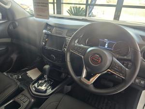 Nissan Navara 2.5DDTI PRO-2X automatic D/C - Image 8