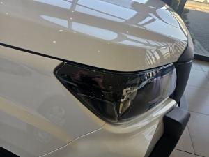 Nissan Navara 2.5DDTI SE Plus D/C - Image 13