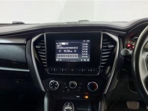 Isuzu mu-X 3.0TD LS 4x4 - Image 11
