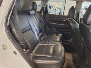 Nissan X-Trail 2.5 4x4 Acenta Tech - Image 12