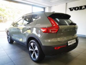 Volvo XC40 B4 Plus Dark - Image 9