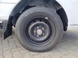 Hyundai H-100 Bakkie 2.6D deck (aircon) - Image 14