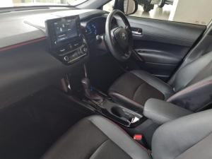 Toyota Corolla Cross 1.8 Hybrid GR-Sport - Image 11