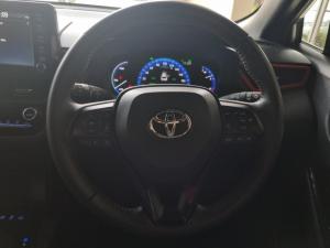Toyota Corolla Cross 1.8 Hybrid GR-Sport - Image 14