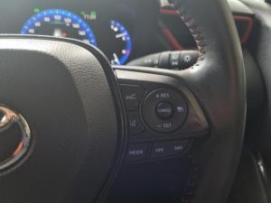 Toyota Corolla Cross 1.8 Hybrid GR-Sport - Image 15