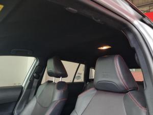 Toyota Corolla Cross 1.8 Hybrid GR-Sport - Image 21