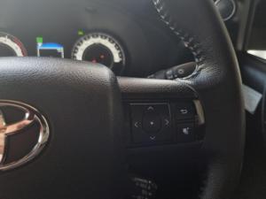 Toyota Hilux 2.8GD-6 double cab 4x4 Legend 50 auto - Image 15