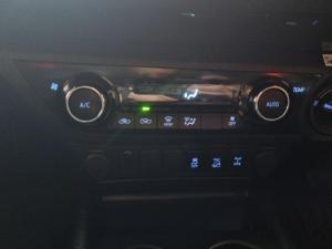 Toyota Hilux 2.8GD-6 double cab 4x4 Legend 50 auto - Image 19