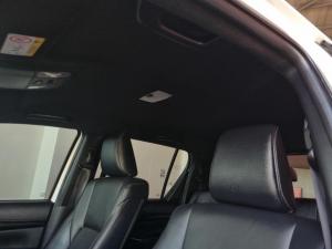 Toyota Hilux 2.8GD-6 double cab 4x4 Legend 50 auto - Image 20