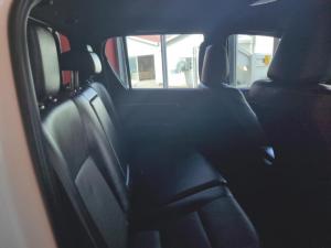 Toyota Hilux 2.8GD-6 double cab 4x4 Legend 50 auto - Image 21