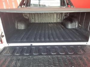 Toyota Hilux 2.8GD-6 double cab 4x4 Legend 50 auto - Image 9