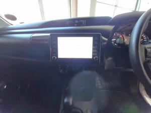 Toyota Hilux 2.4GD-6 Xtra cab Raider auto - Image 11
