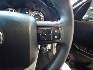 Toyota Hilux 2.4GD-6 Xtra cab Raider auto - Image 18