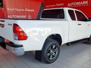 Toyota Hilux 2.4GD-6 Xtra cab Raider auto - Image 6