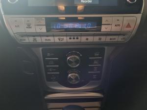 Toyota Land Cruiser Prado 2.8GD VX-L - Image 18