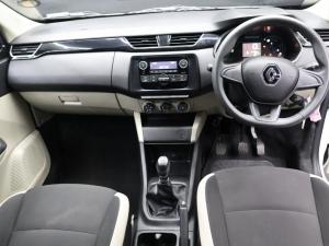 Renault Triber 1.0 Life - Image 8