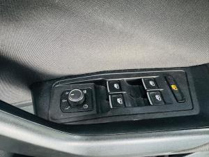 Volkswagen T-Roc 1.4TSI 110kW Design - Image 13
