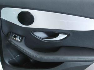 Mercedes-Benz C-Class C180 - Image 15