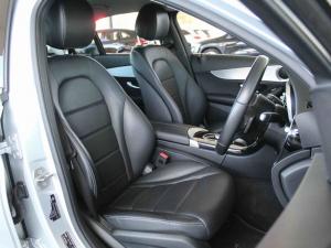 Mercedes-Benz C-Class C180 - Image 19