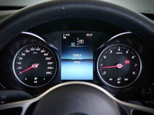 Mercedes-Benz C-Class C180 - Image 9