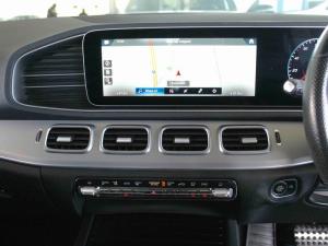Mercedes-Benz GLE GLE400d 4Matic - Image 11