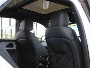 Mercedes-Benz GLE GLE400d 4Matic - Image 17